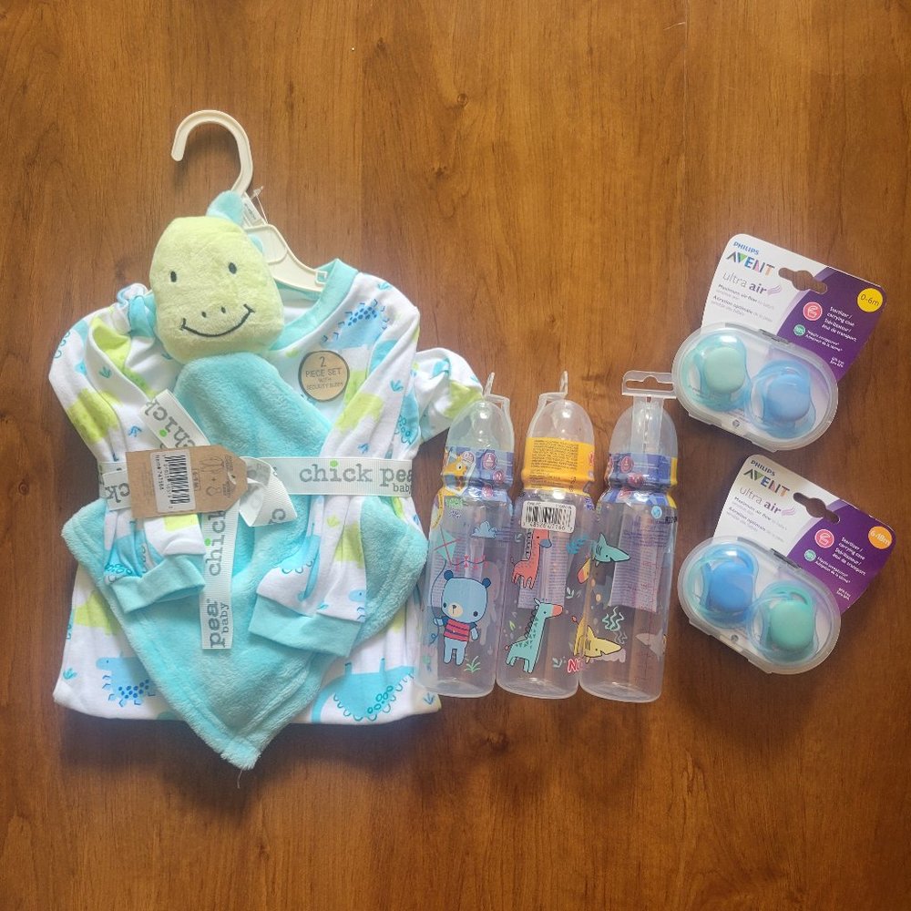 Chick Pea Baby Blanket & Security Buddy  - Gift Set Bundle